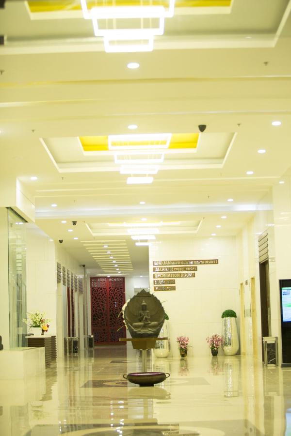 Maha Bodhi Hotel.Resort.Convention Centre Экстерьер фото